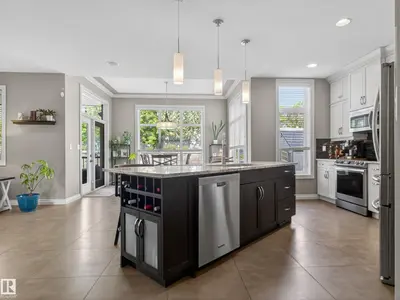 Interior photo 4 of 102 Lacombe DR