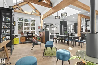 Interior photo 4 of 7222 119 ST NW
