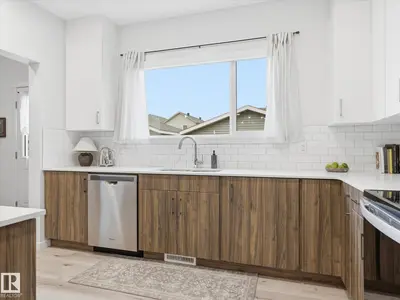 Interior photo 3 of 14 DANIEL ST