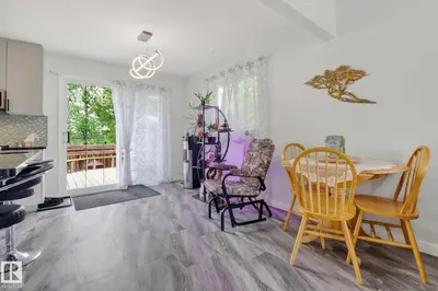 Interior photo 2 of 101 HILLSIDE PL