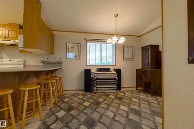 Interior photo 3 of 55101 RGE ROAD 274