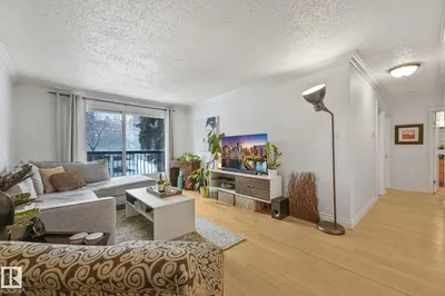 Interior photo 2 of #303 10165 113 ST NW