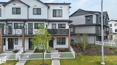 Interior photo 1 of #44 1025 SECORD PROMENADE PM NW
