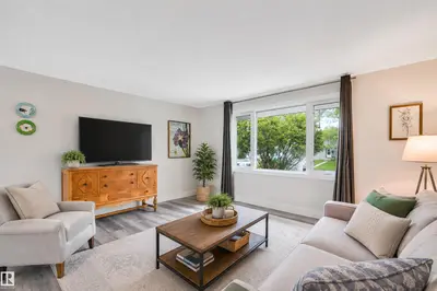 Interior photo 1 of 60 CORINTHIA DR