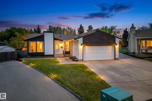 11903 138 AV NW, Edmonton - $389,900