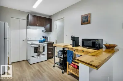 Interior photo 4 of #107 70 WOODLANDS RD