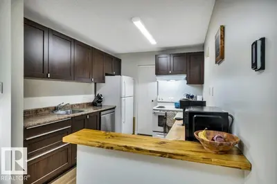 Interior photo 2 of #107 70 WOODLANDS RD