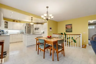 Interior photo 3 of 78 GOODRIDGE DR