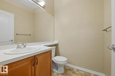 Interior photo 2 of 