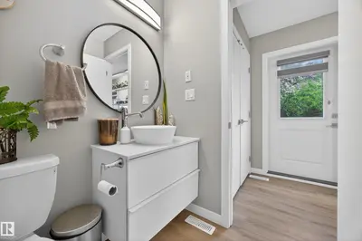 Interior photo 3 of 12604 116 AV NW