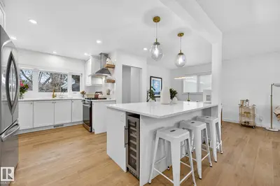 Interior photo 3 of 8604 142 ST NW