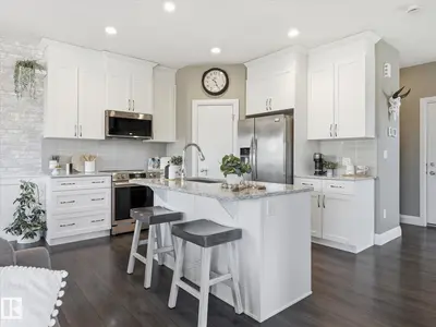 Interior photo 2 of 8420 CUSHING CO SW