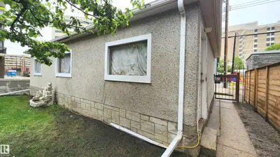 Interior photo 4 of 10017 113 ST NW