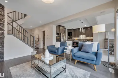 Interior photo 2 of 186 SHEPPARD CI