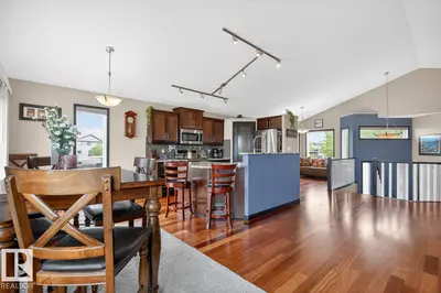 Interior photo 4 of 3211 47 ST