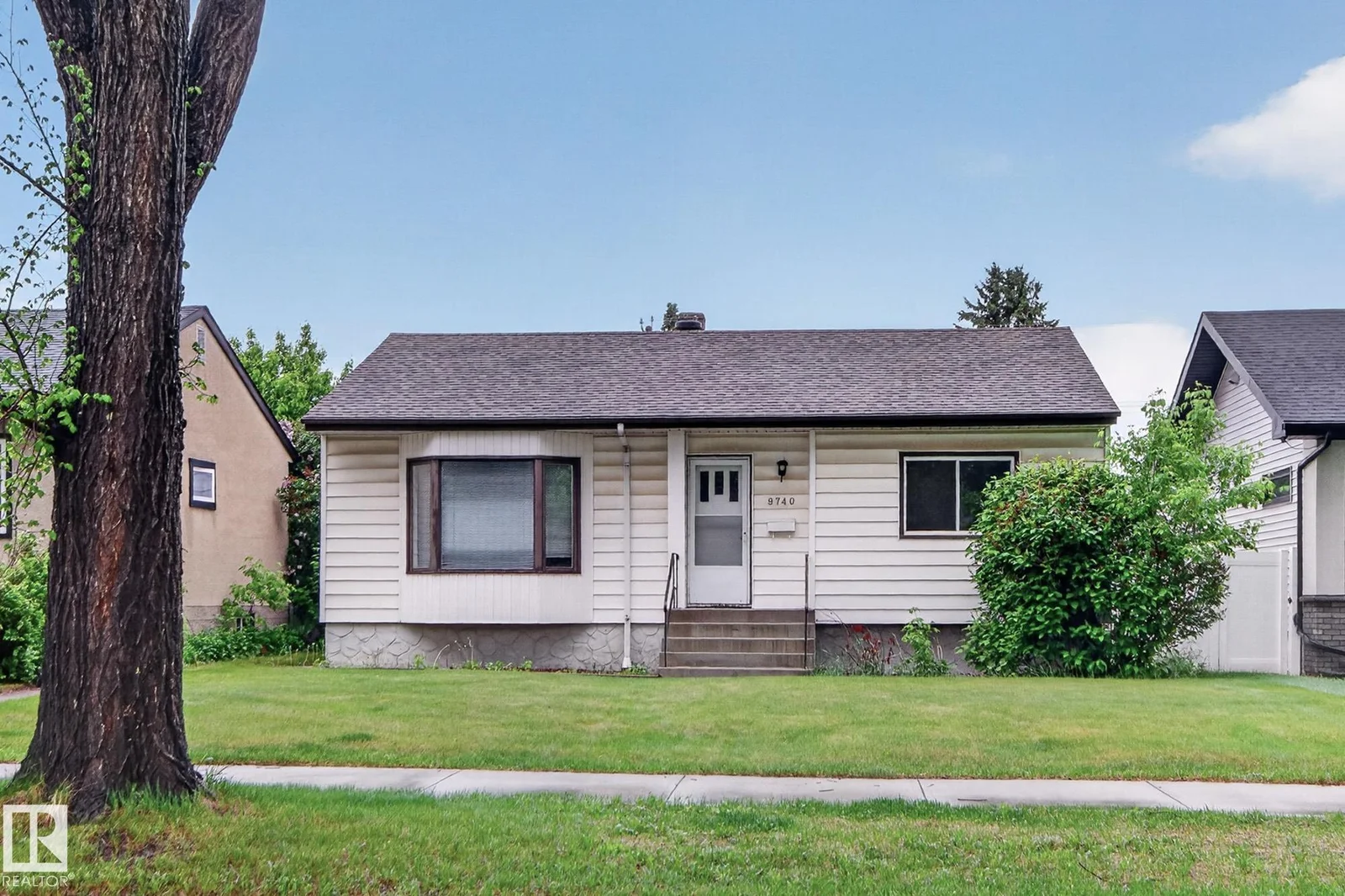 9740 65 AV NW NW, Edmonton - 3 bedroom Detached Single Family for sale