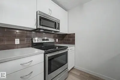 Interior photo 2 of #359 7805 71 ST NW