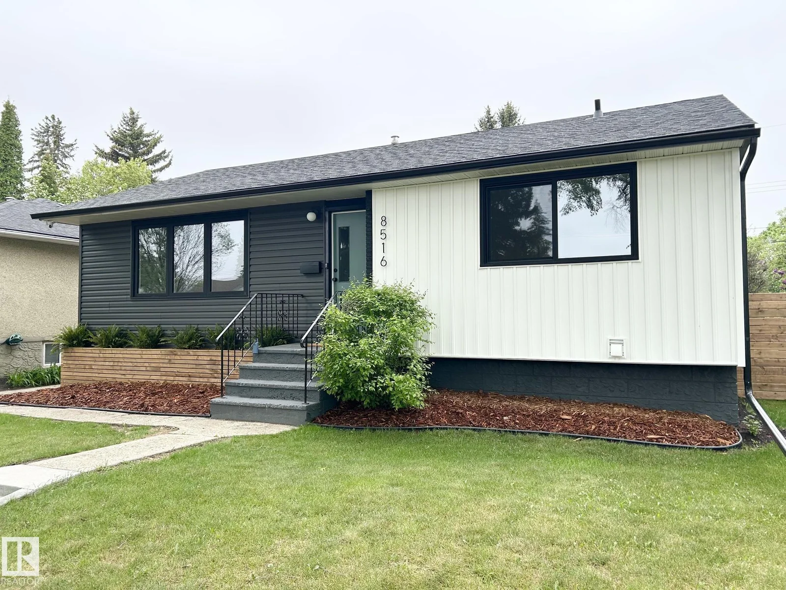 8516 64 AV NW, Edmonton - 4 bedroom Detached Single Family for sale