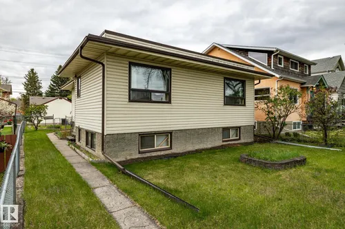 9839 81 AV NW, Edmonton - $435,000