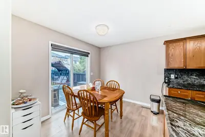 Interior photo 2 of 3994 MCMULLEN GREEN GR SW