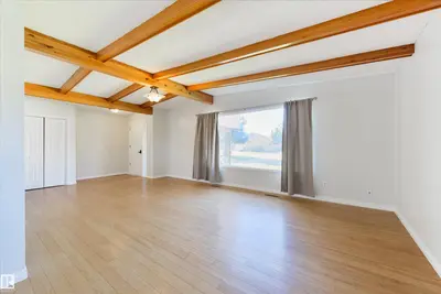 Interior photo 4 of 6134 37A AV NW