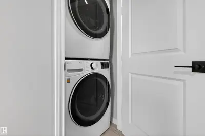 Interior photo 3 of 5348 LARK LD NW
