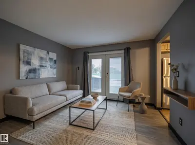 Interior photo 1 of 14207 117 ST W NW