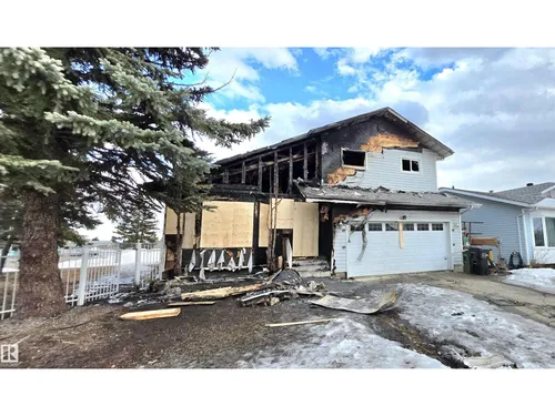 13835 120 ST NW, Edmonton - $299,999