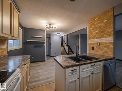 Interior photo 2 of 14207 117 ST W NW
