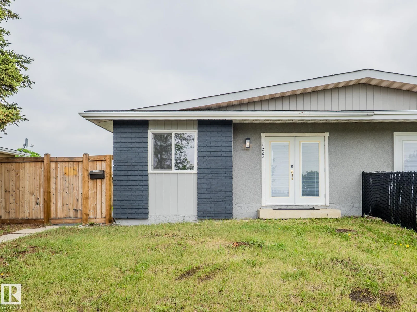 14207 117 ST W NW, Edmonton - 1 bedroom Duplex for sale