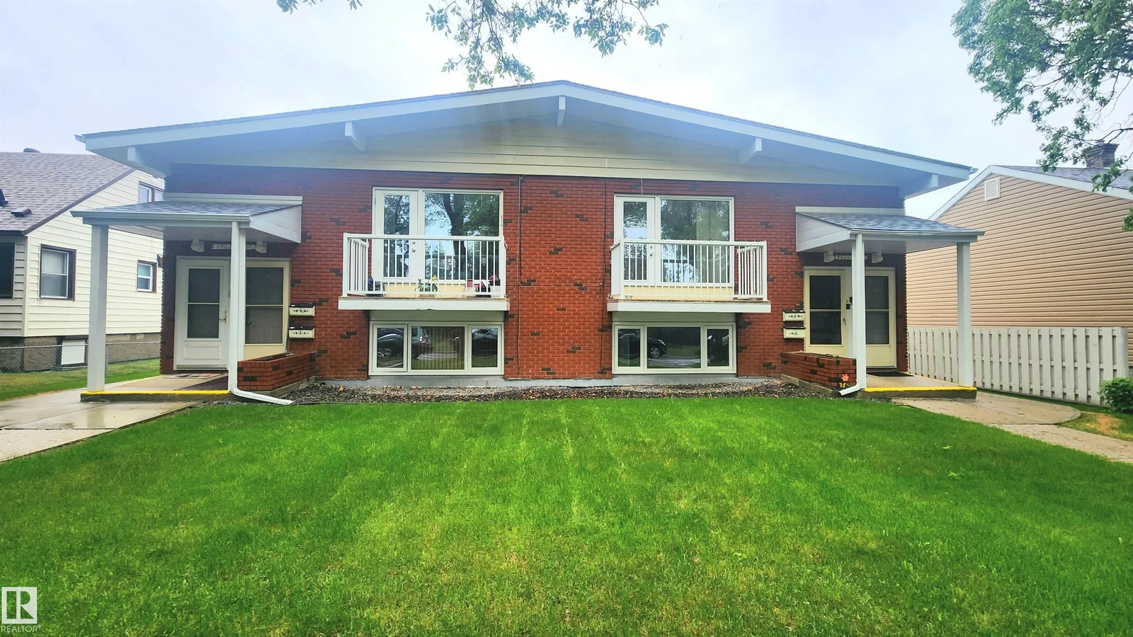 8824 90 ST NW, Edmonton - 10 bedroom Quadruplex for sale