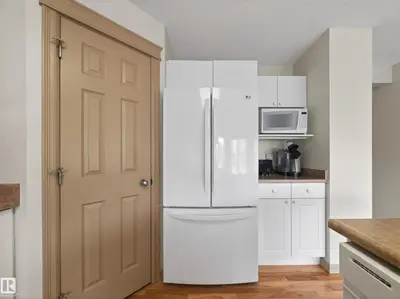 Interior photo 2 of 1381 BRECKENRIDGE DR NW