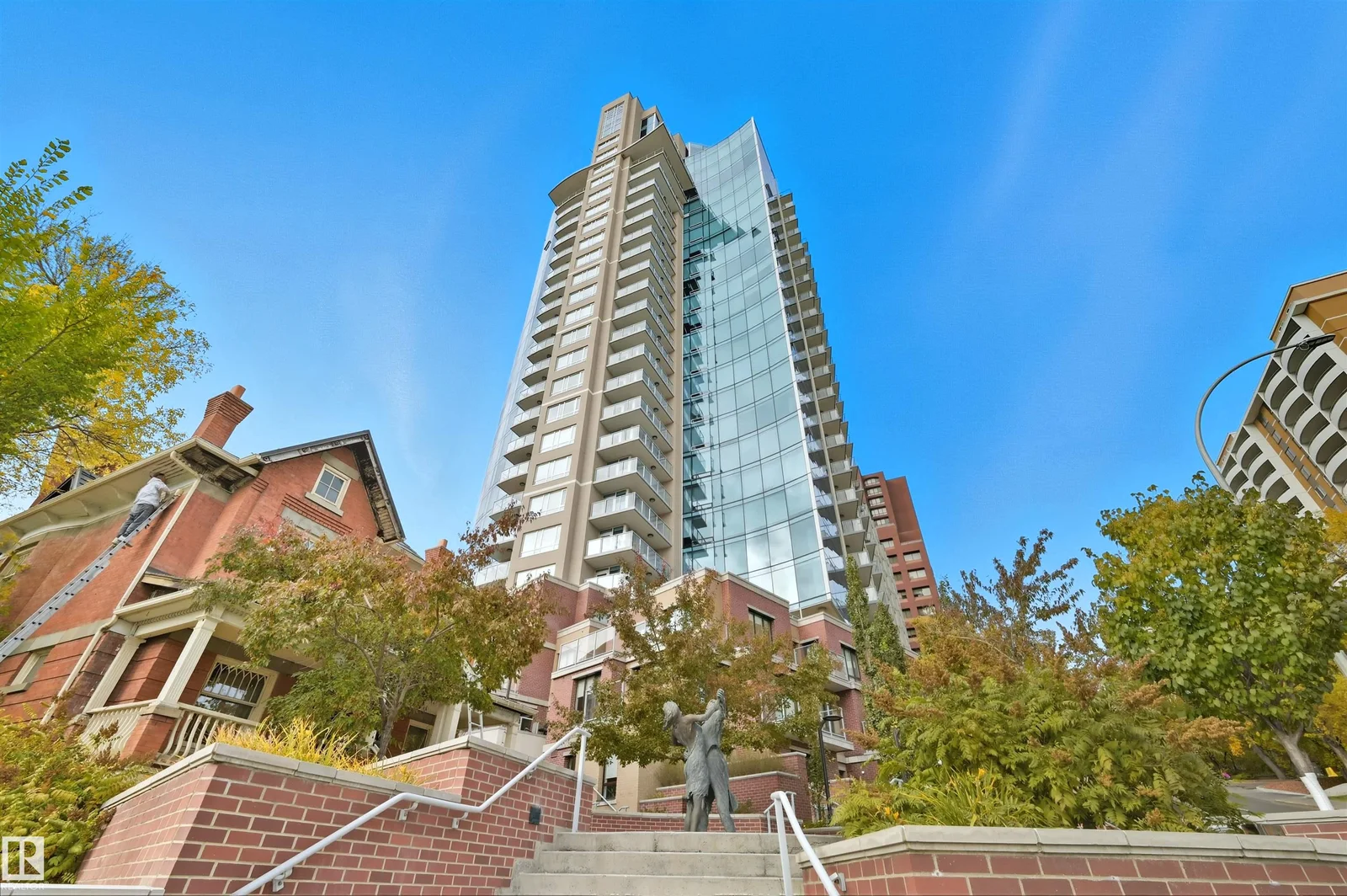 #2002 9720 106 ST NW, Edmonton - 1 bedroom Apartment for sale