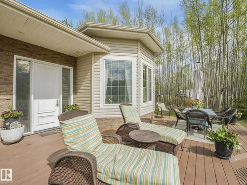 #220 462054 RGE ROAD 11, Rural Wetaskiwin County - $979,000