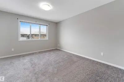 Interior photo 4 of 1217 29 ST NW