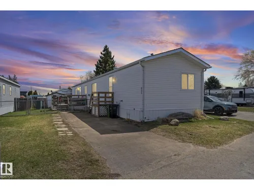 623 evergreen park NE, Edmonton - $110,000