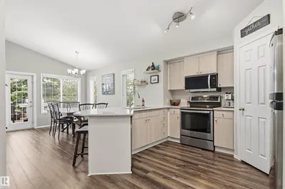 Interior photo 2 of 24 EGERLAND PL