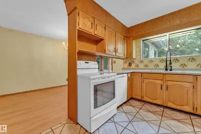 Interior photo 2 of 10819 54 AV NW