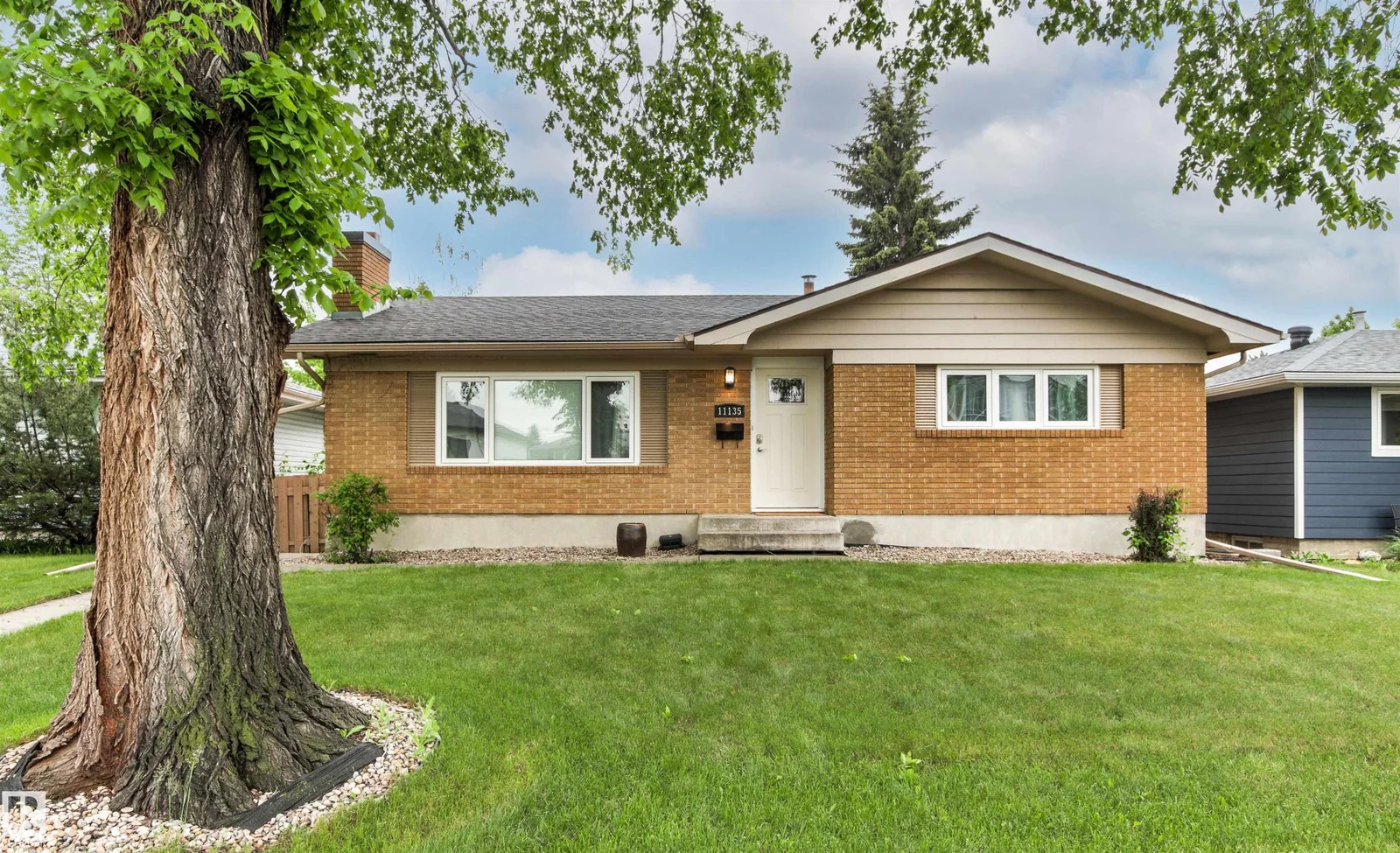 11135 49 AV NW, Edmonton - 5 bedroom Detached Single Family for sale