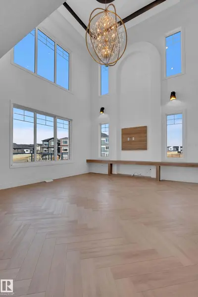 Interior photo 2 of 465 Crystal Creek LI