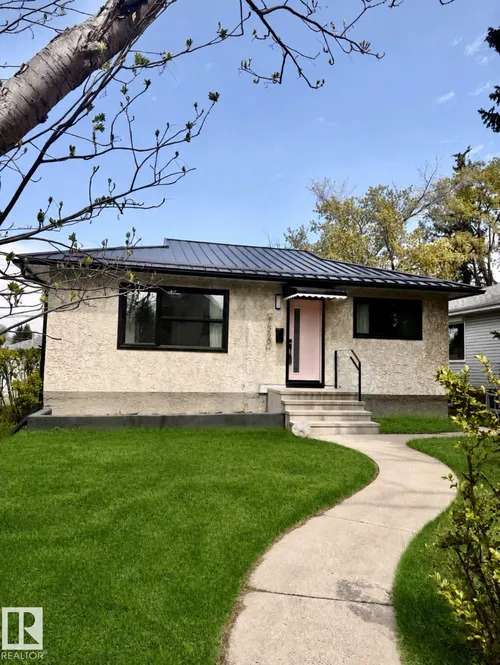 7550 81 AV NW NW, Edmonton - $475,000