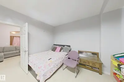Interior photo 4 of #41 5102 30 AV