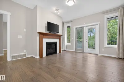 Interior photo 3 of #29 5300 SUNVIEW LN