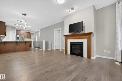 Interior photo 2 of #29 5300 SUNVIEW LN
