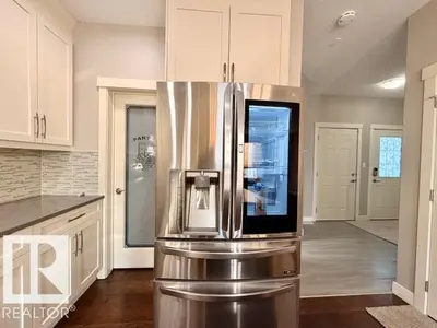 Interior photo 2 of 5025 53 AV