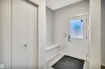 Interior photo 4 of 4022 ALLAN CR SW