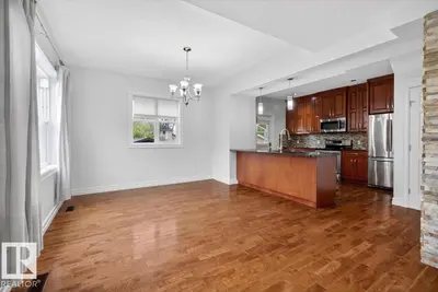 Interior photo 2 of 10958 88 AV NW