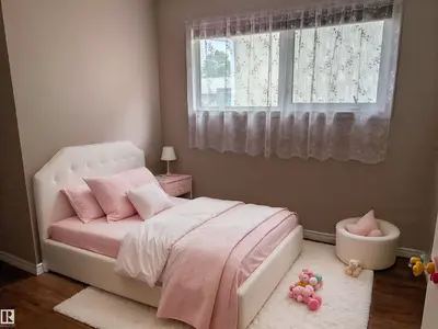 Interior photo 2 of 9443 75 ST NW
