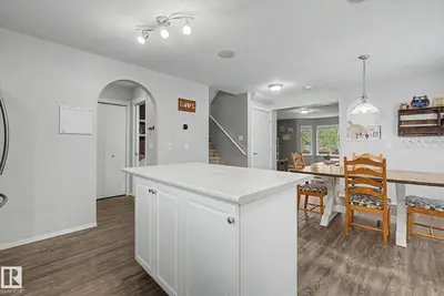 Interior photo 4 of 4137 TOMPKINS WY NW