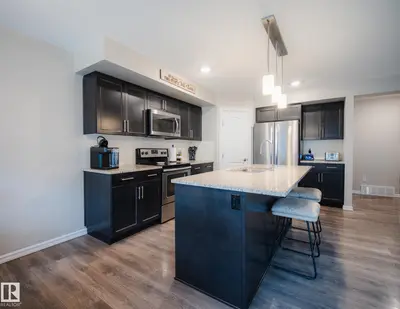 Interior photo 2 of 4431 5 ST NW NW